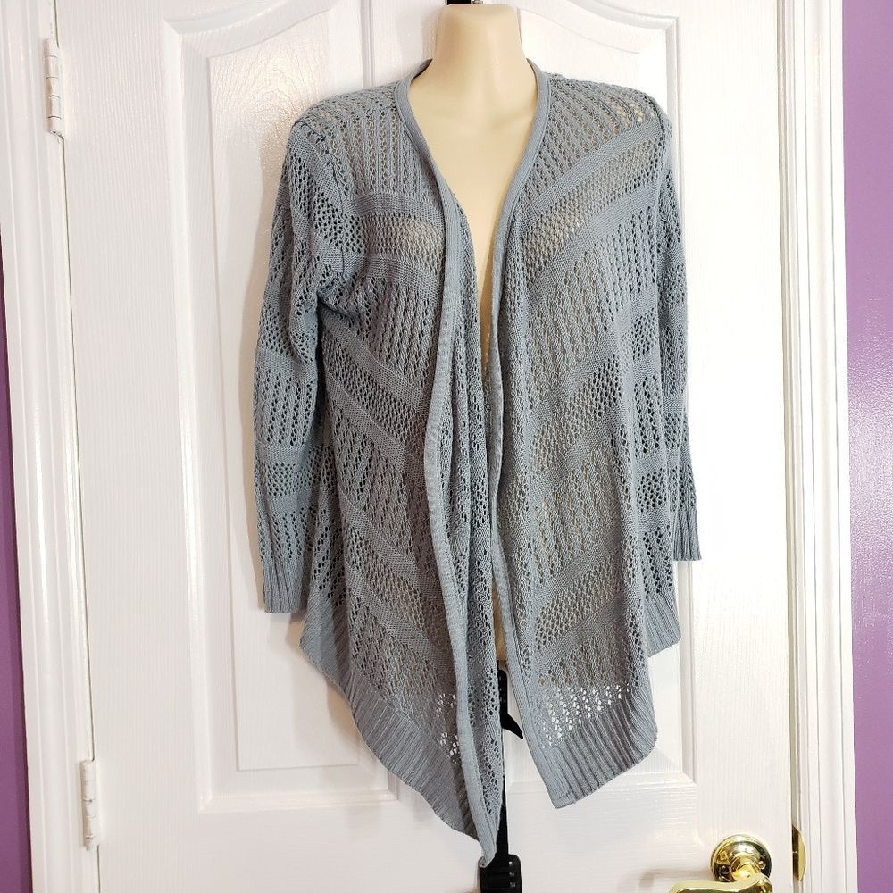 t/o Shrug Crochet Knit Sweater Top Medium Blue Gray Open Front Acrylic
